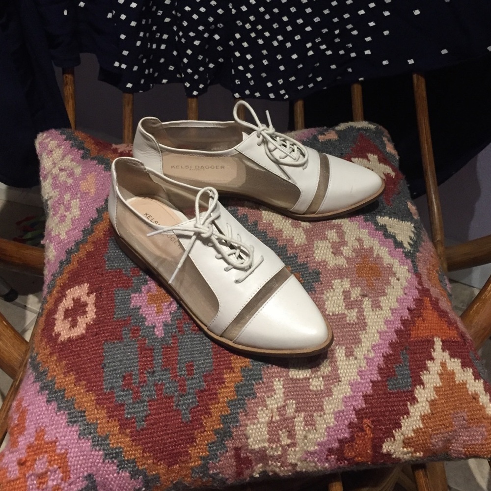 Kelsi Dagger Brooklyn Astoria Pointed Toe Oxfords